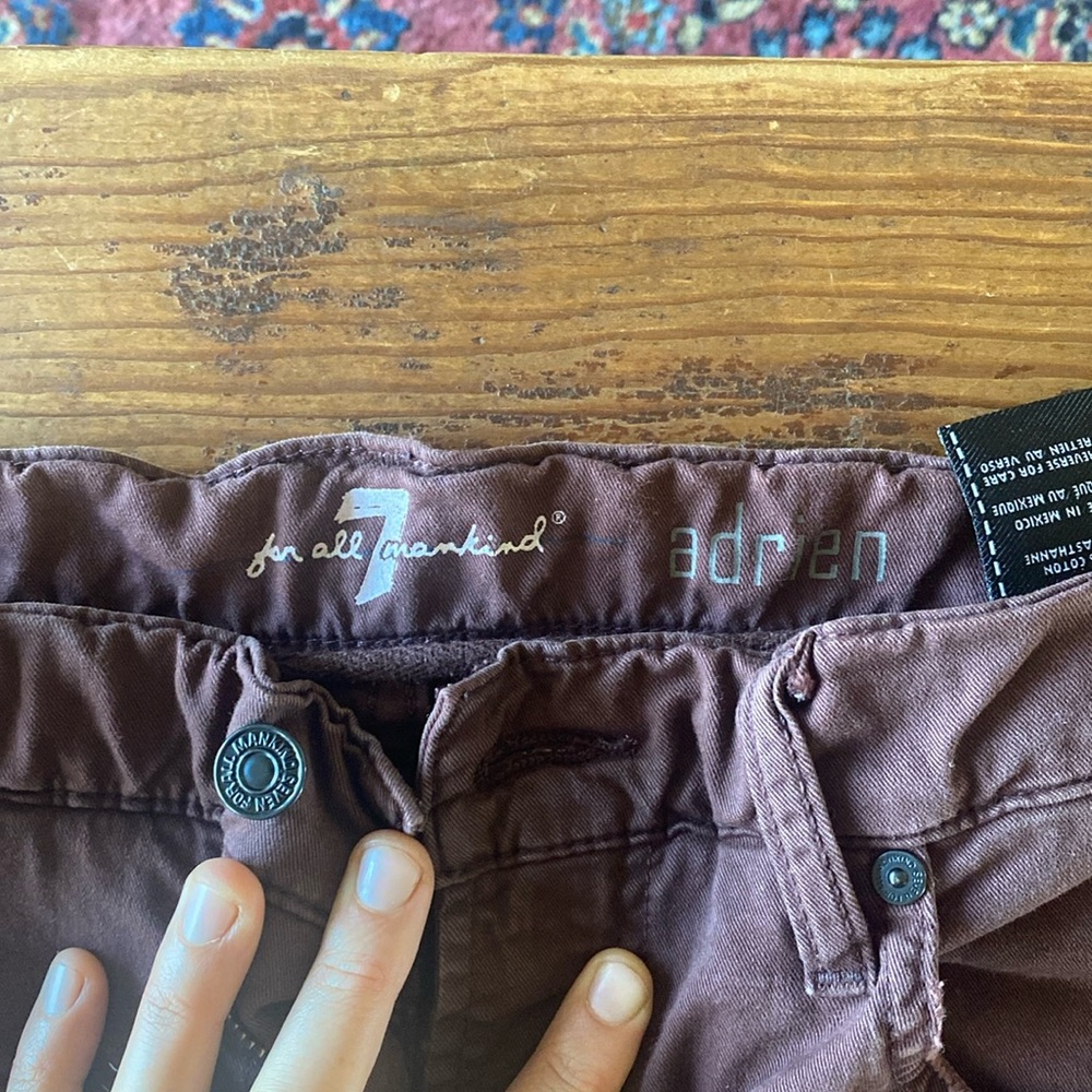 Seven maroon straight legs